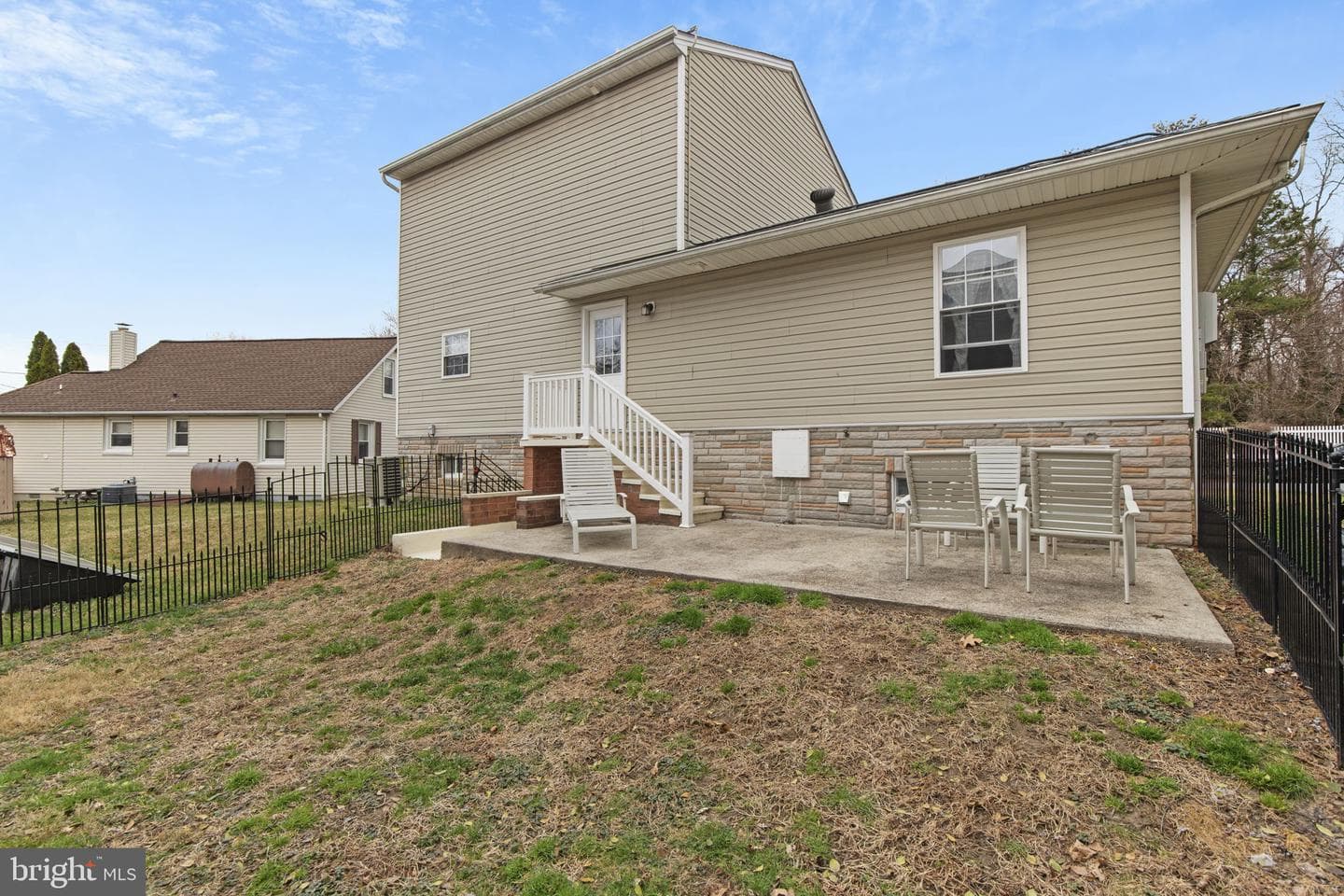 7662 Pine Haven Drive photo 34