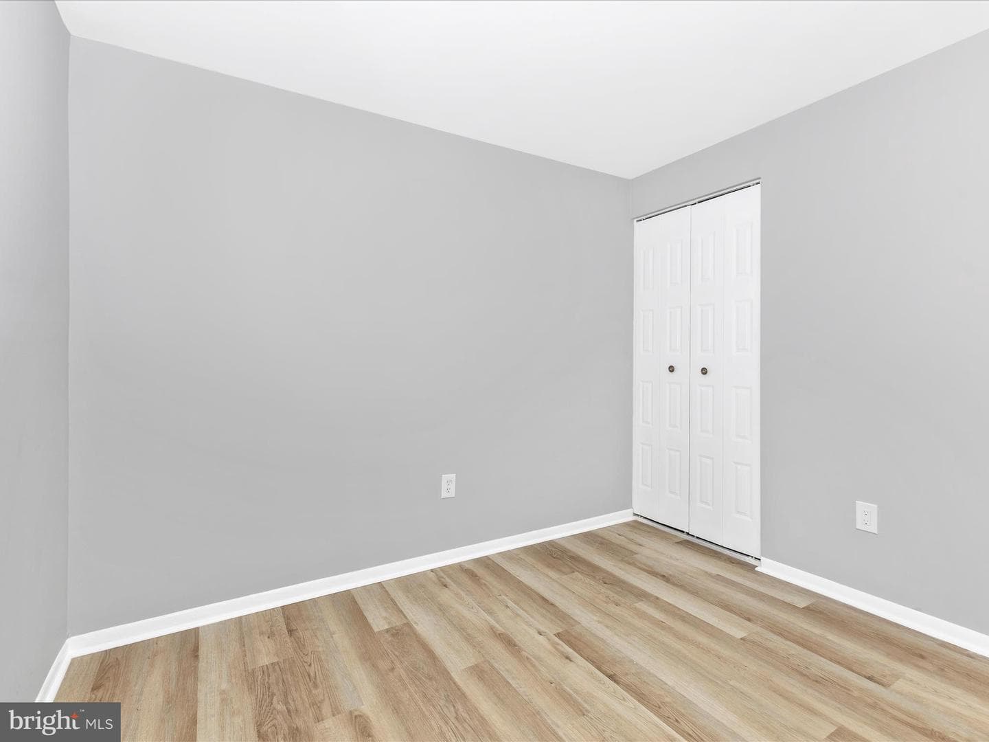 1804 Aberdeen Circle photo 28