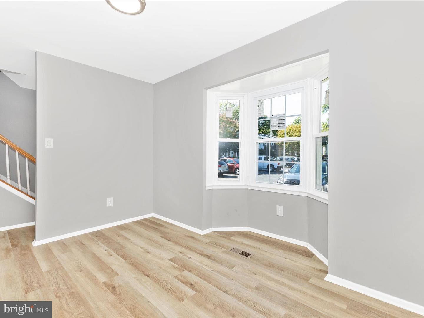 1804 Aberdeen Circle photo 5