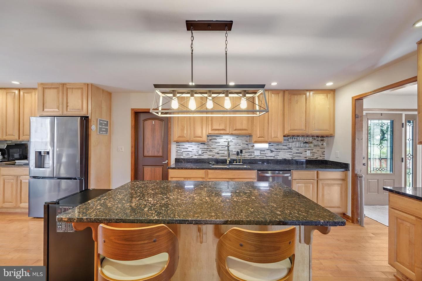 806 N Shore Drive photo 3