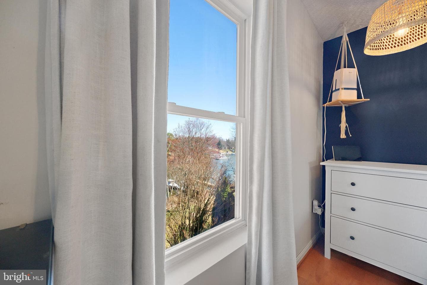 806 N Shore Drive photo 31