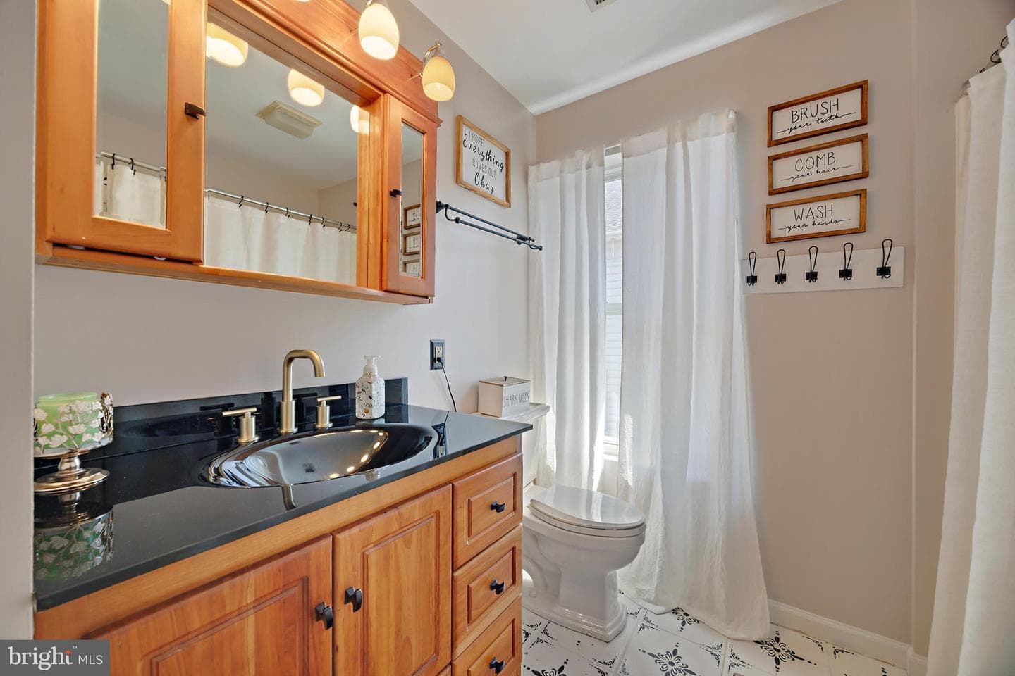 806 N Shore Drive photo 42