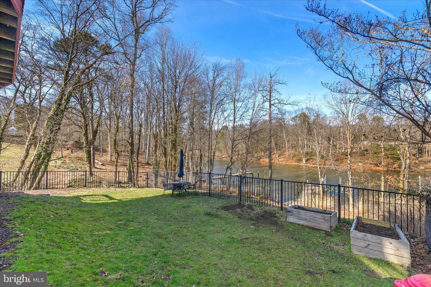 806 N Shore Drive photo 64