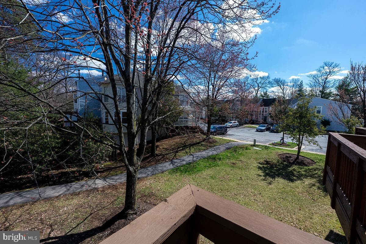 144 Forests Edge Place photo 29