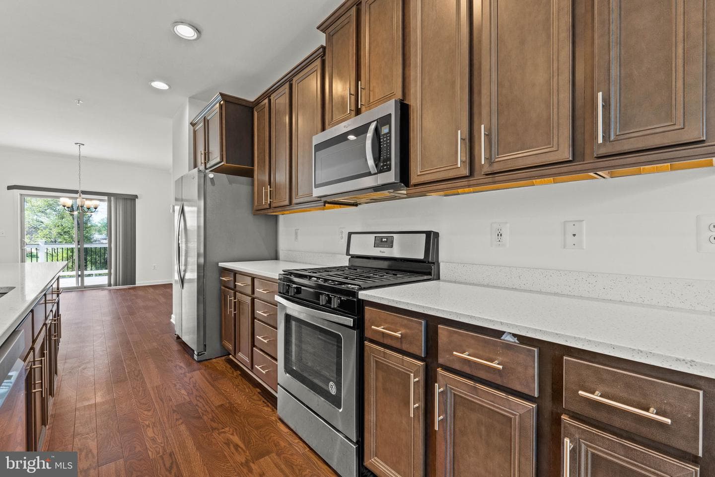 8183 Hollow Court photo 12