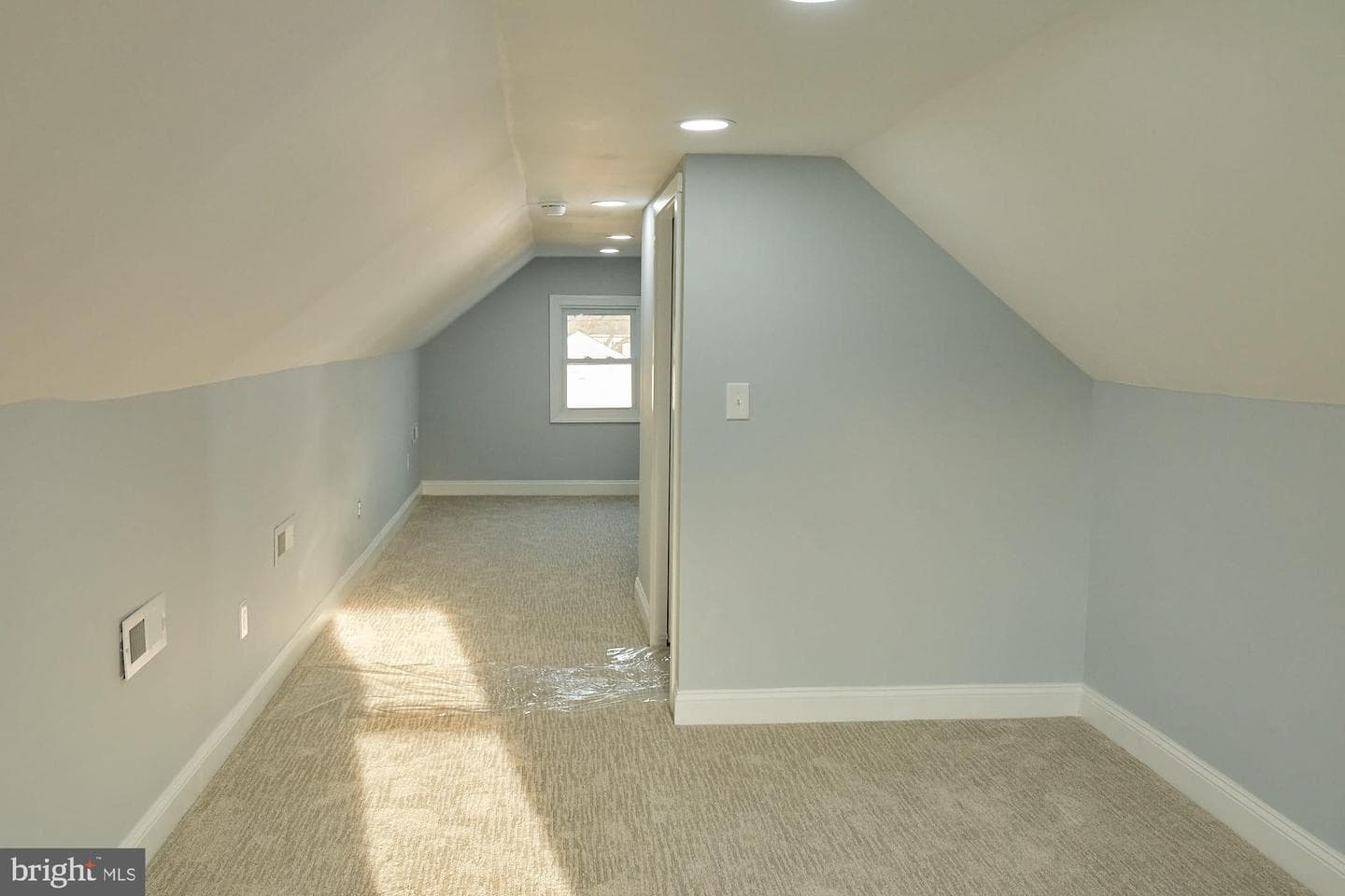 405 Seward Avenue photo 16