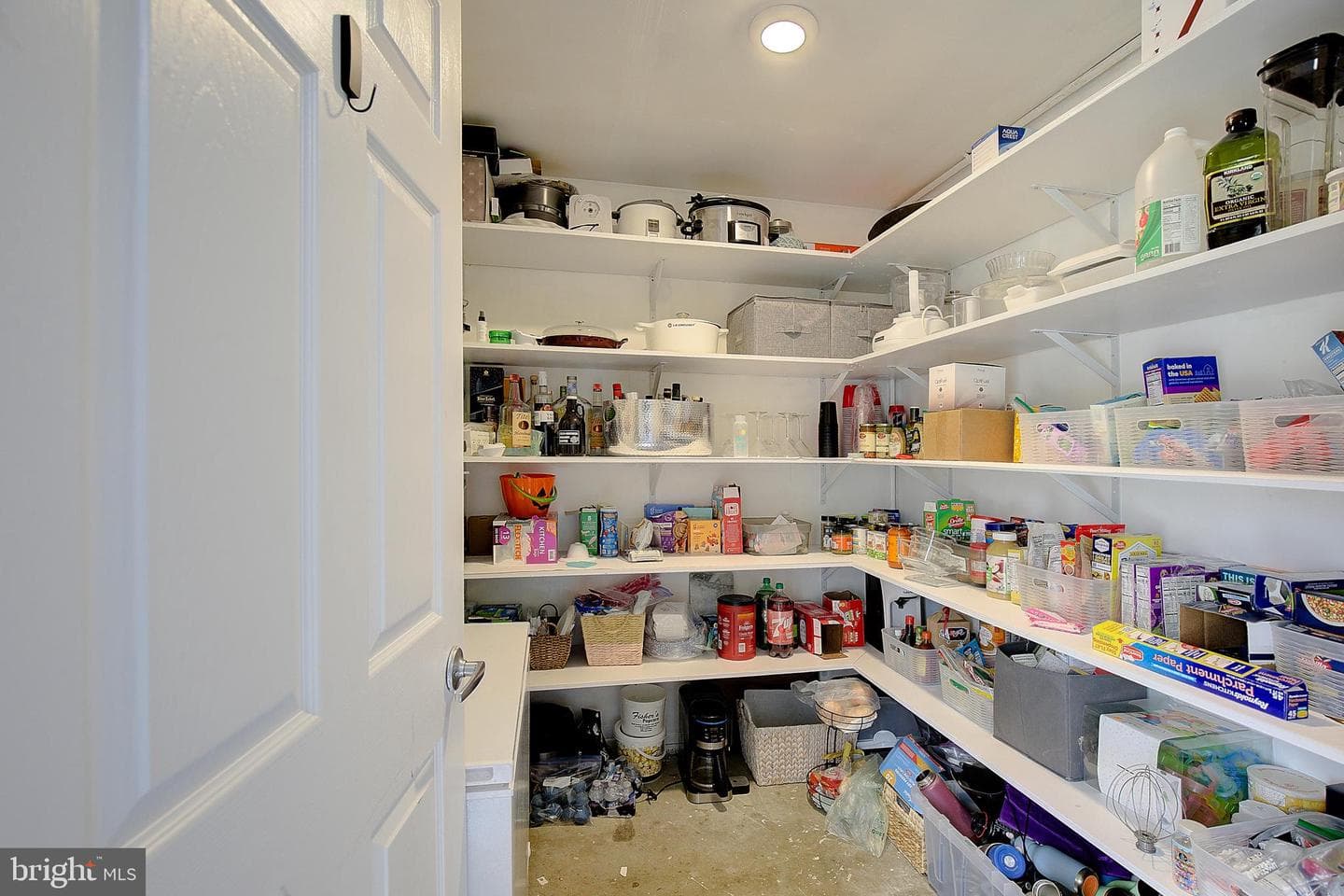 1702 Saxony Place photo 28