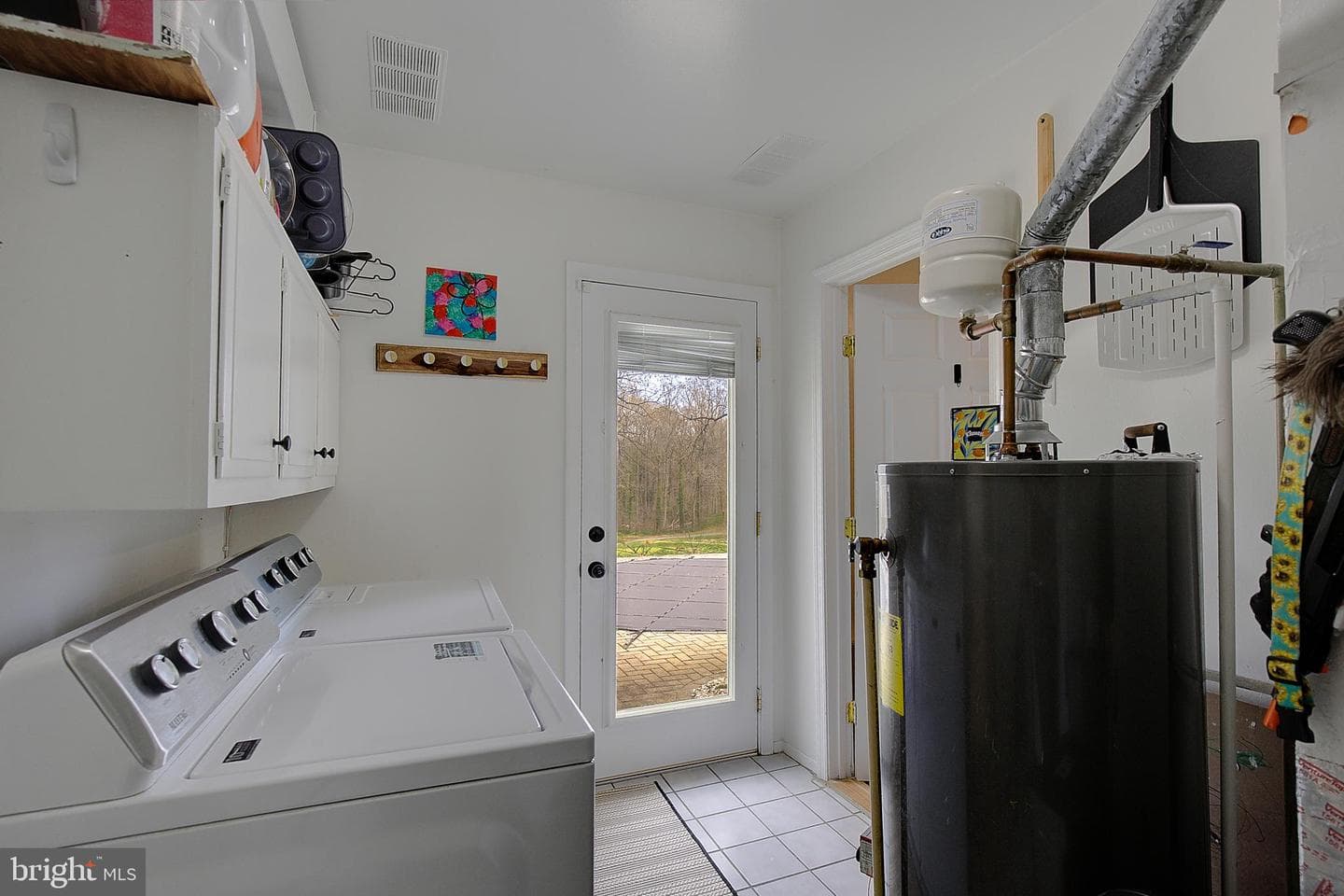 1702 Saxony Place photo 29