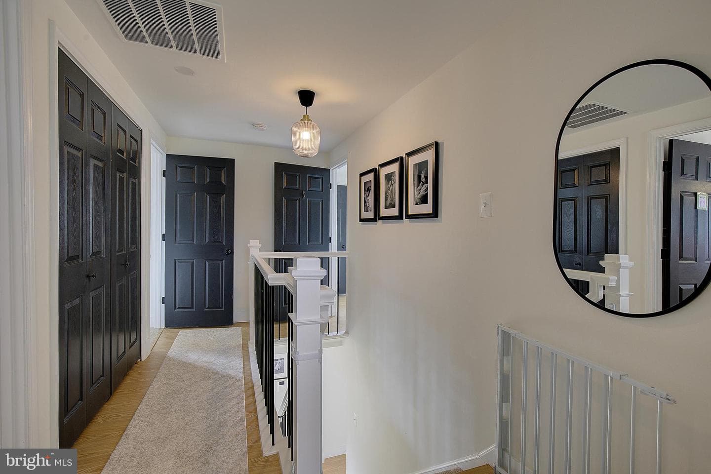 1702 Saxony Place photo 31