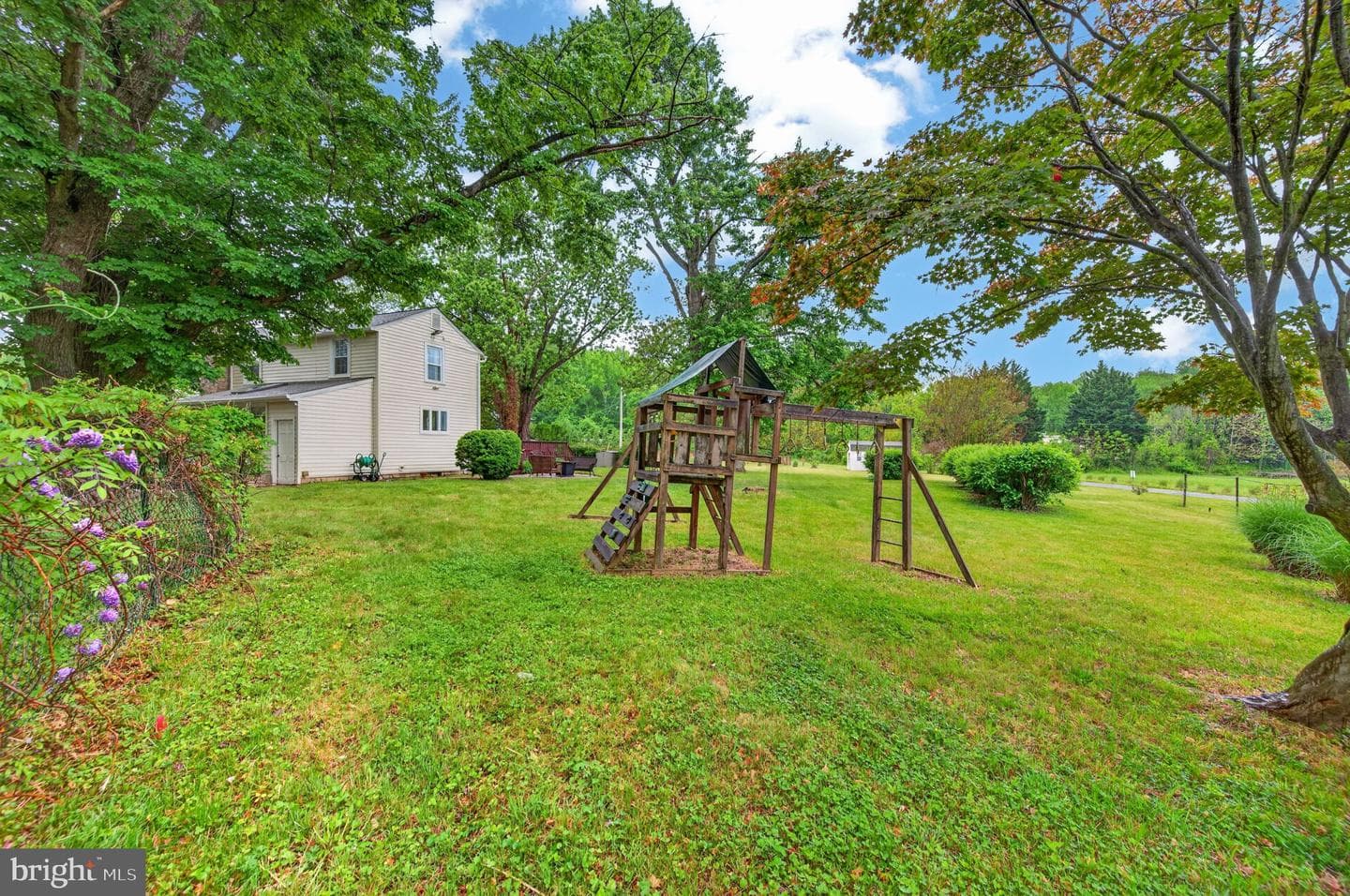 3479 Savannah Drive photo 13