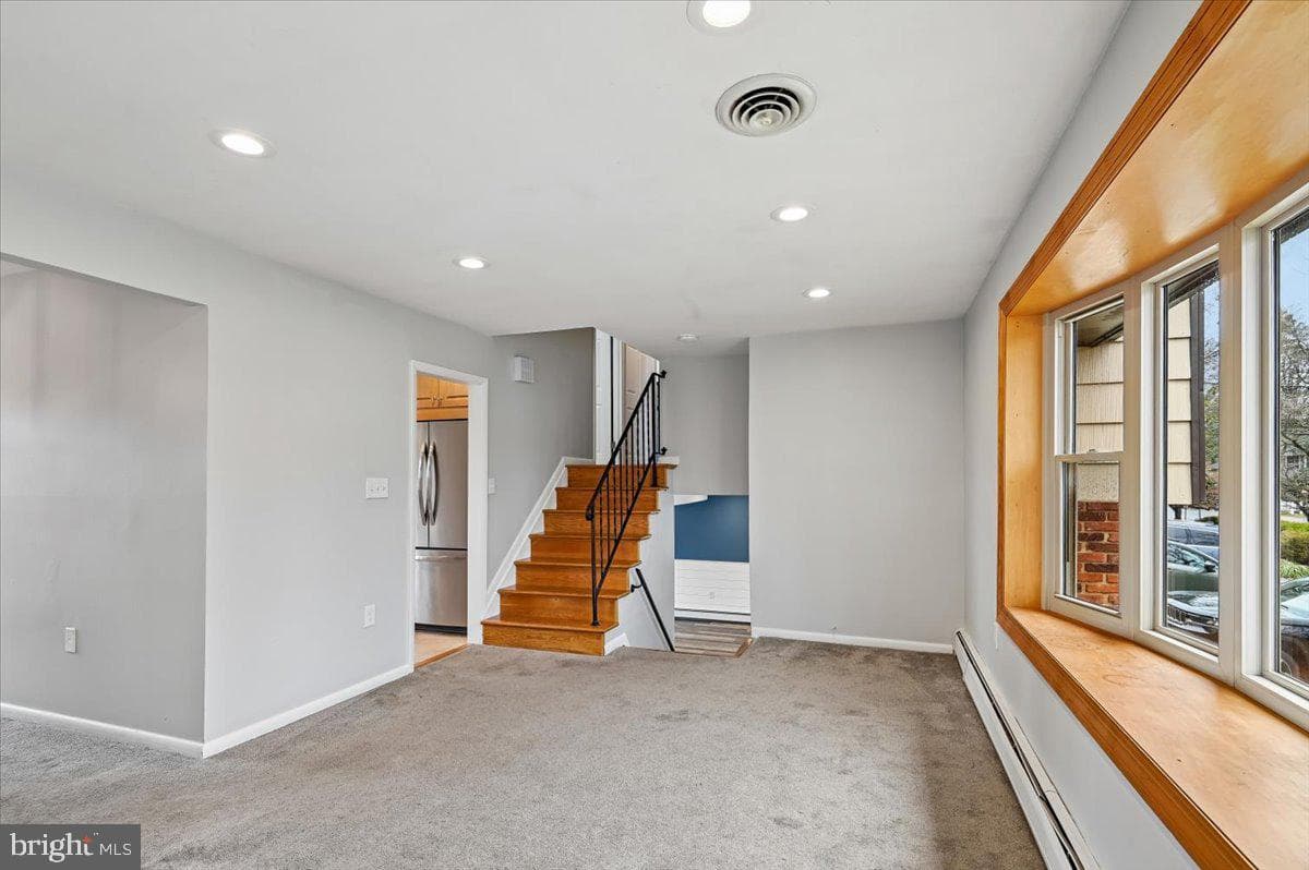 1266 Seabright Drive photo 8