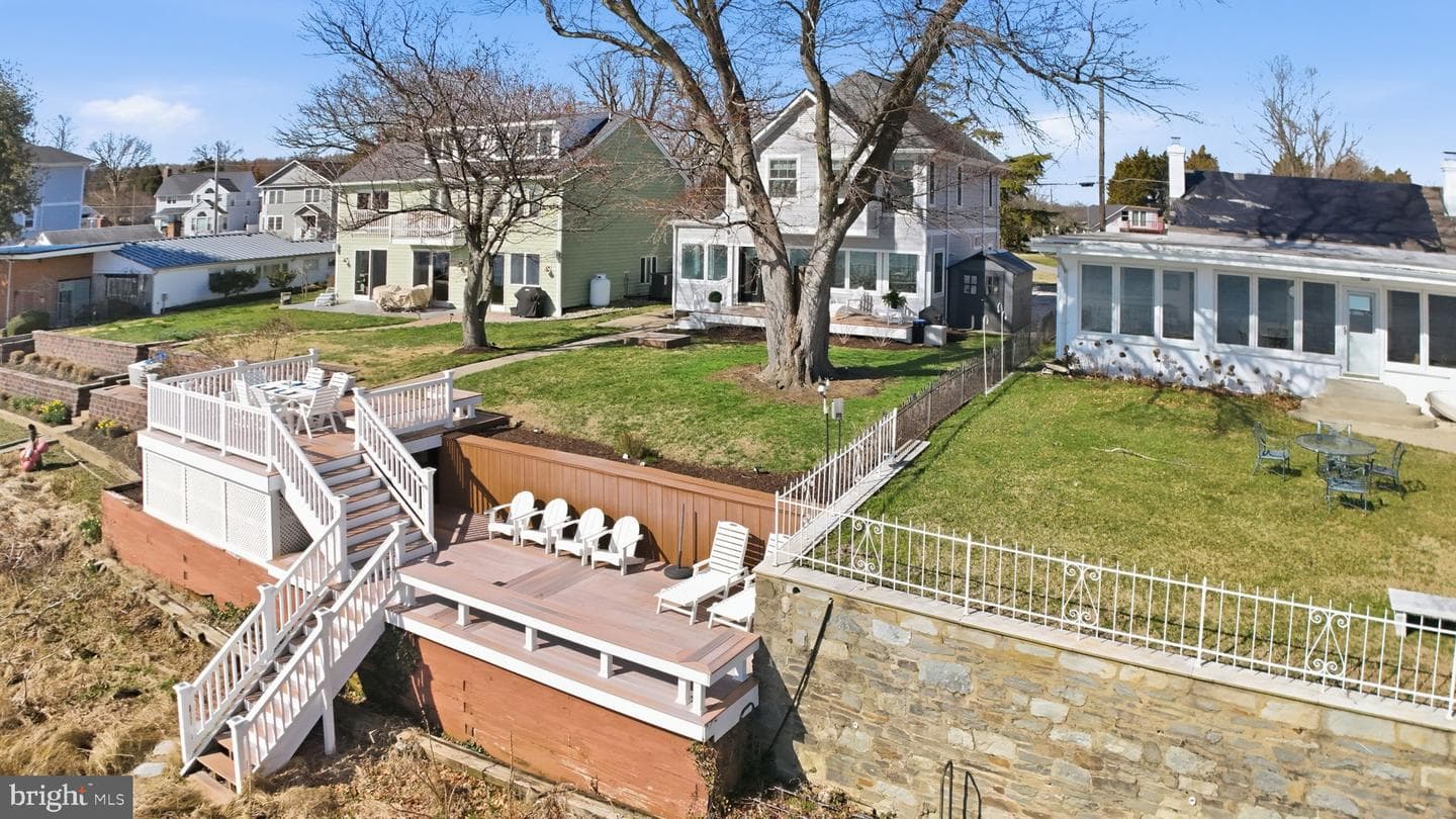 3963 Bayside Drive photo 5