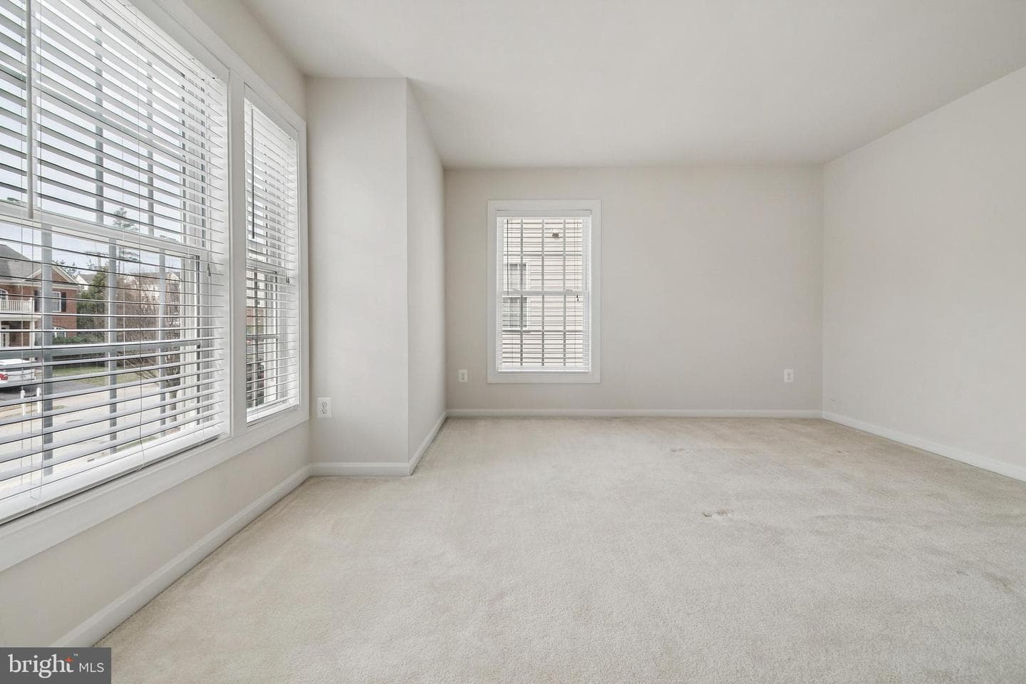 7404 Thames River Drive photo 22