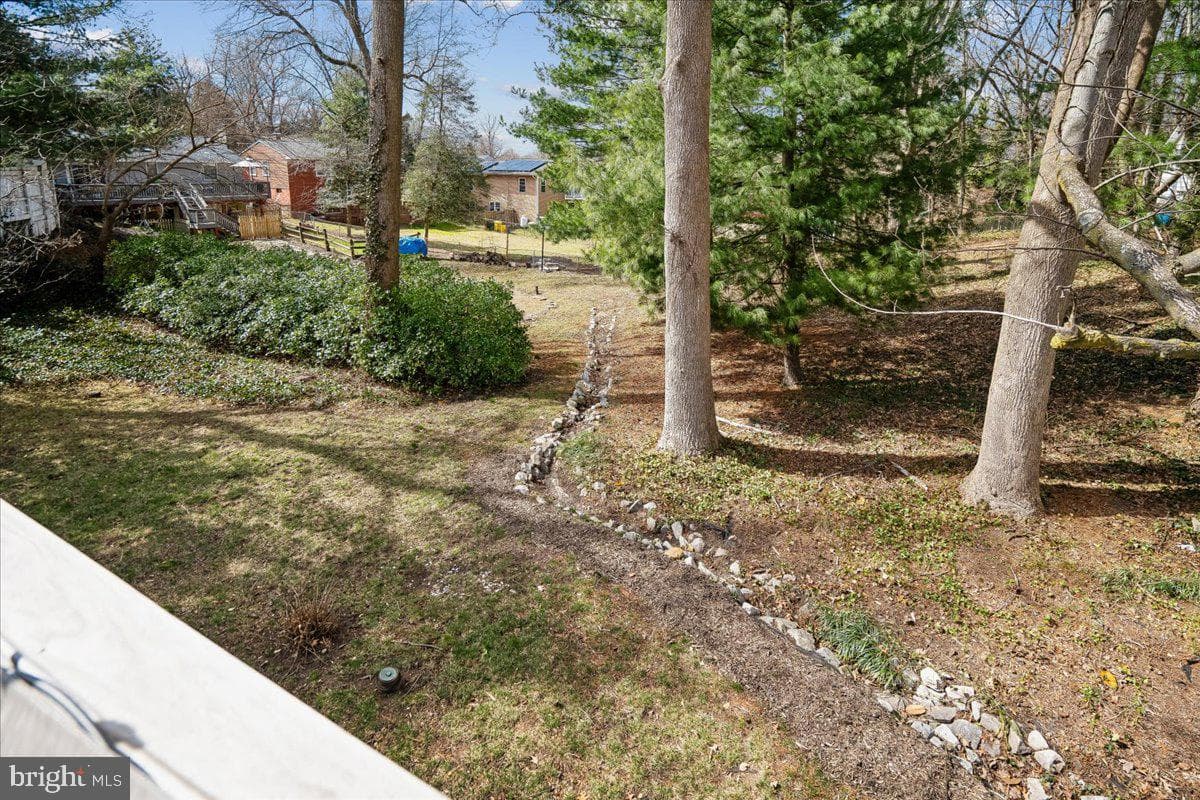 1090 Broadview Drive photo 45