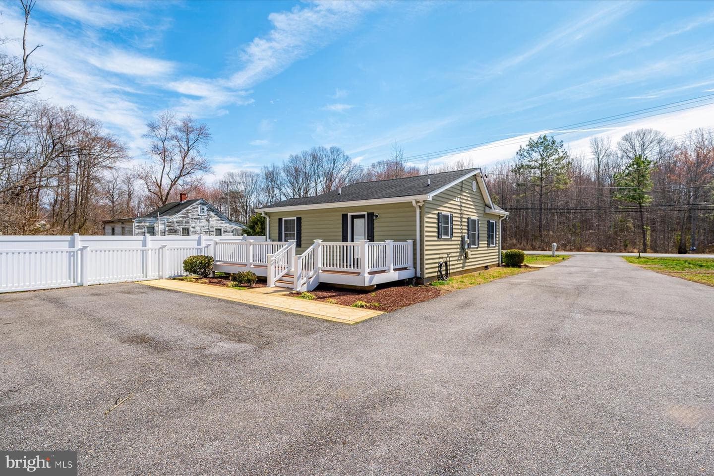 5646 Deale Churchton Road photo 16