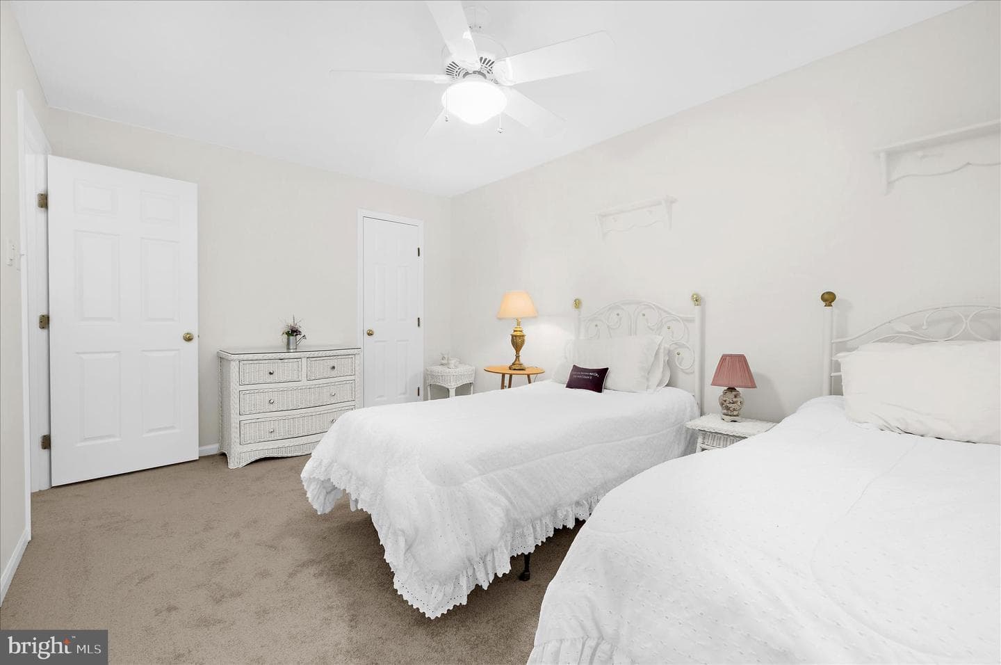 1678 Wickham Way photo 43