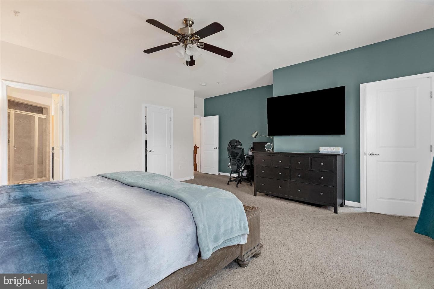 364 Chessington Drive photo 26