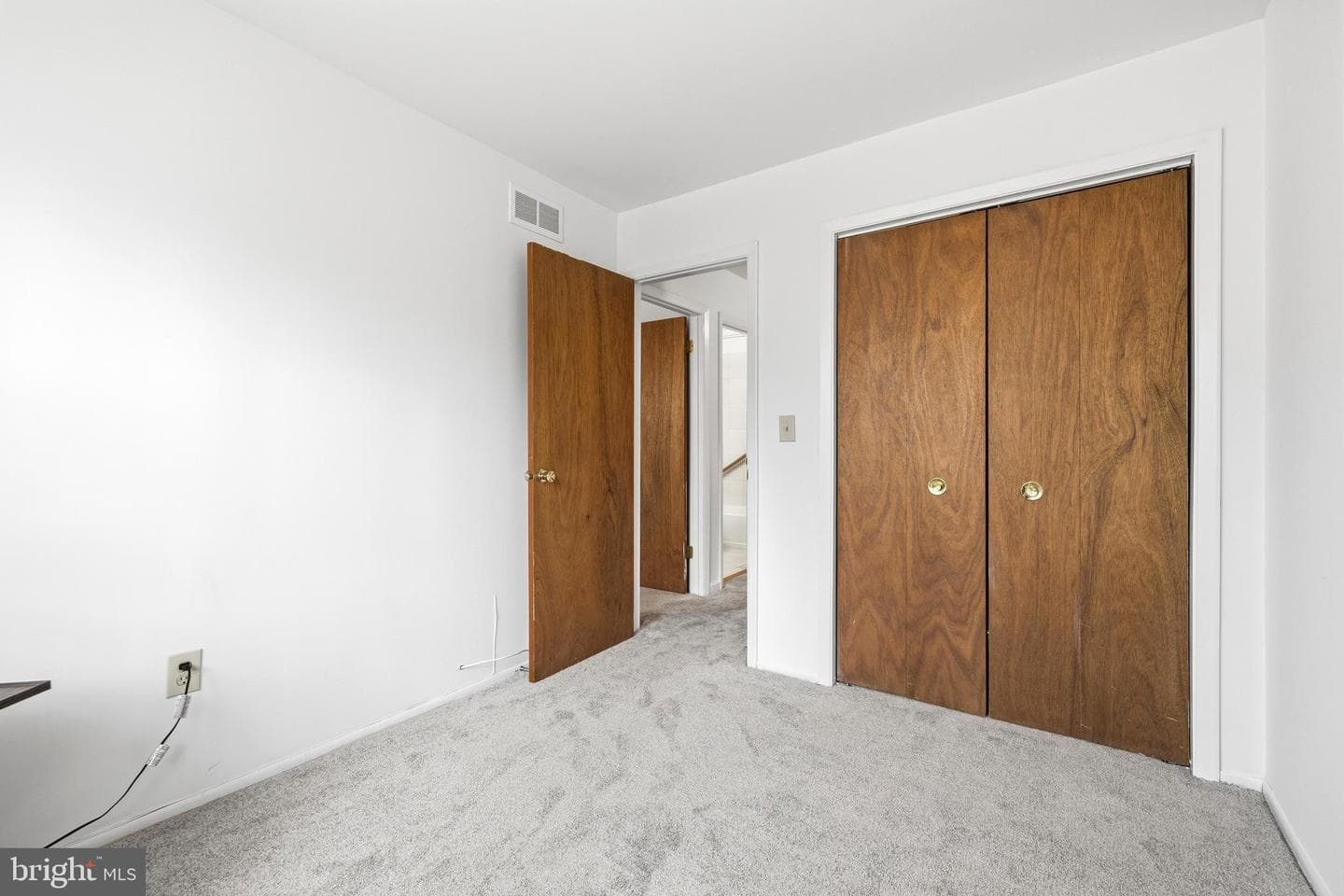 1250 Stonewood Court photo 14