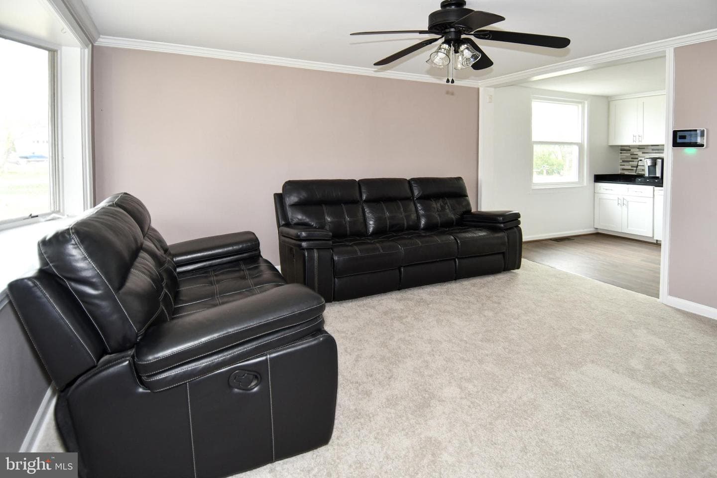 1011 Londonderry Drive photo 5