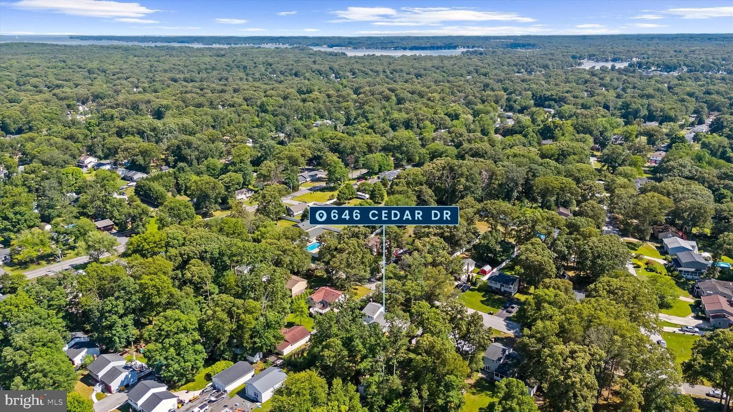 646 Cedar Dr photo 36