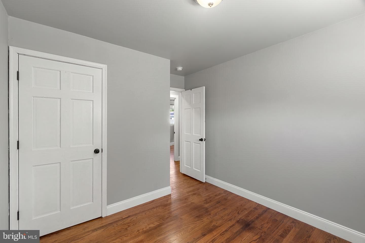 109 Herbert Court photo 25