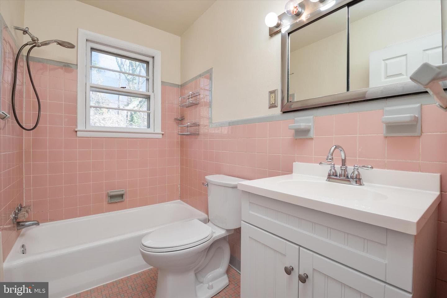 409 Laclair Avenue photo 22