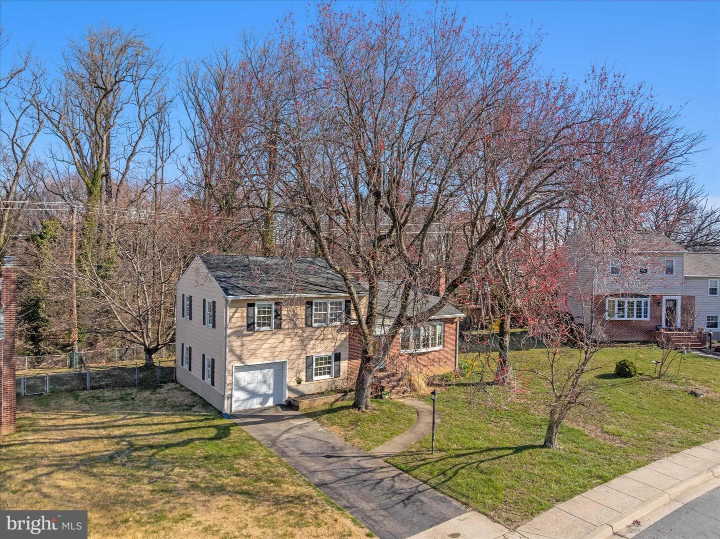 409 Laclair Avenue photo 6