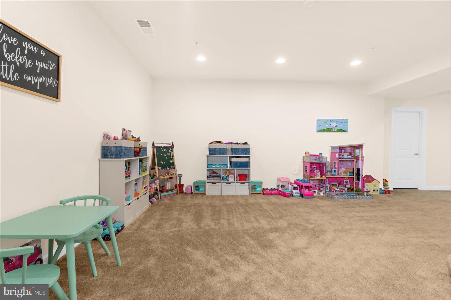 830 Sebastian Lane photo 38