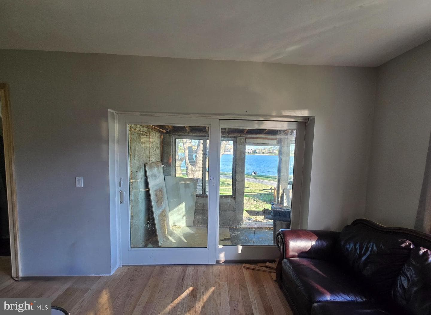 208 Harlem Road photo 7