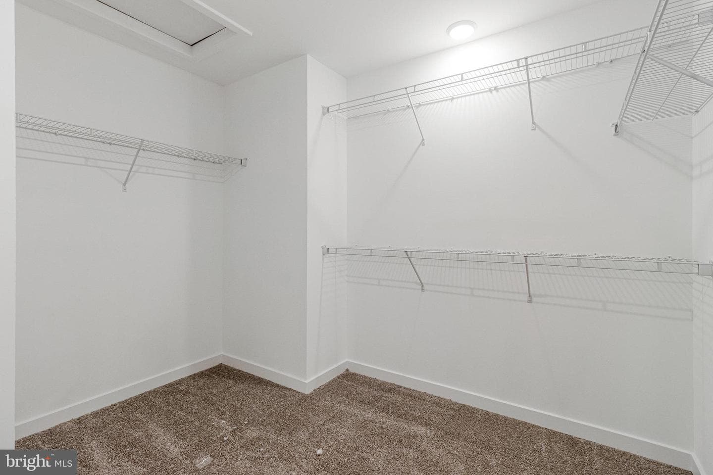 5726 Howard Drive photo 30