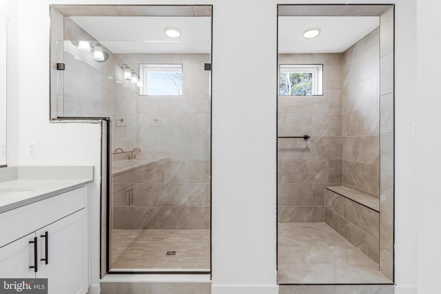 5726 Howard Drive photo 34