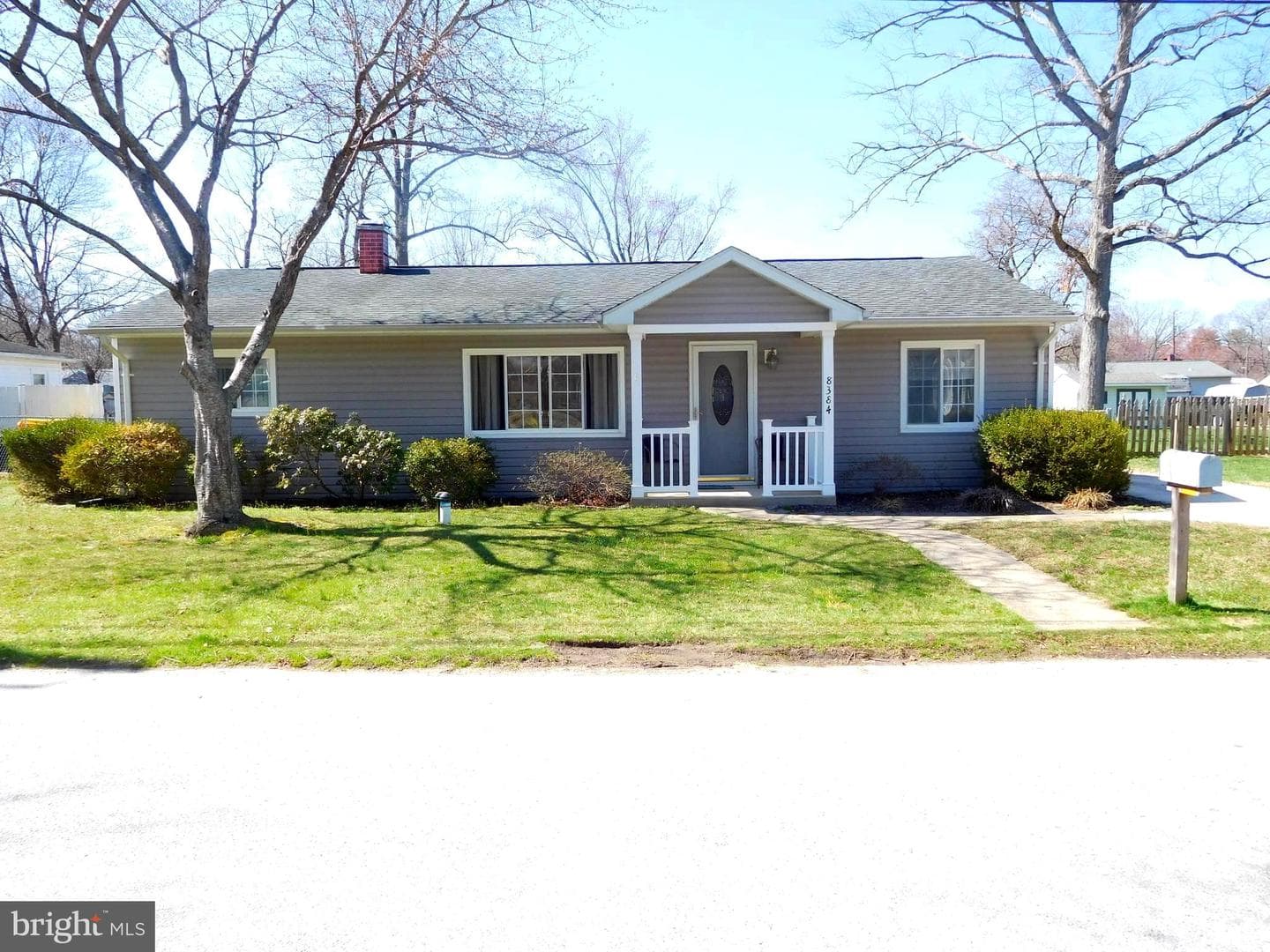 8384 Forest Drive