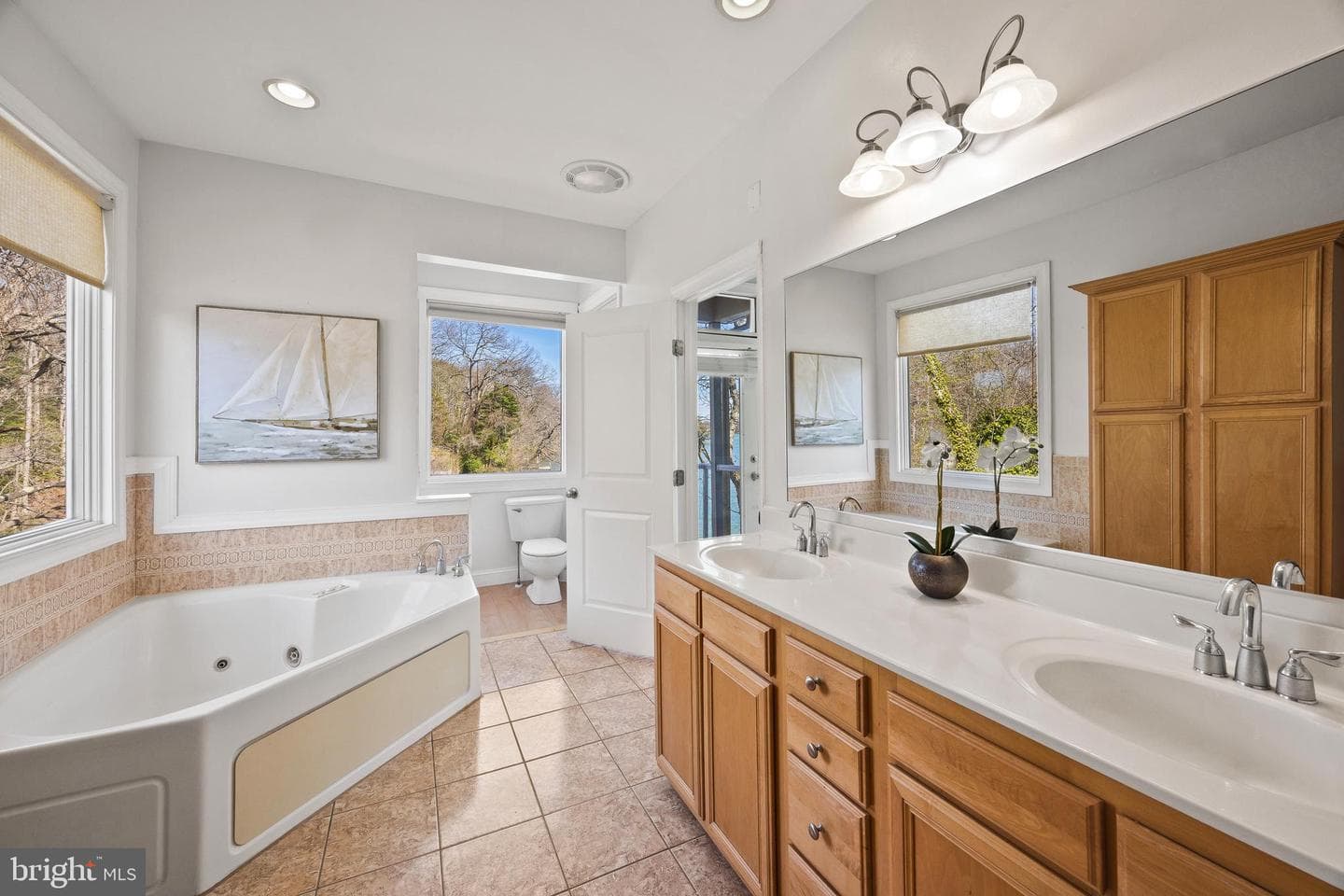 301 Kingsberry Drive photo 22
