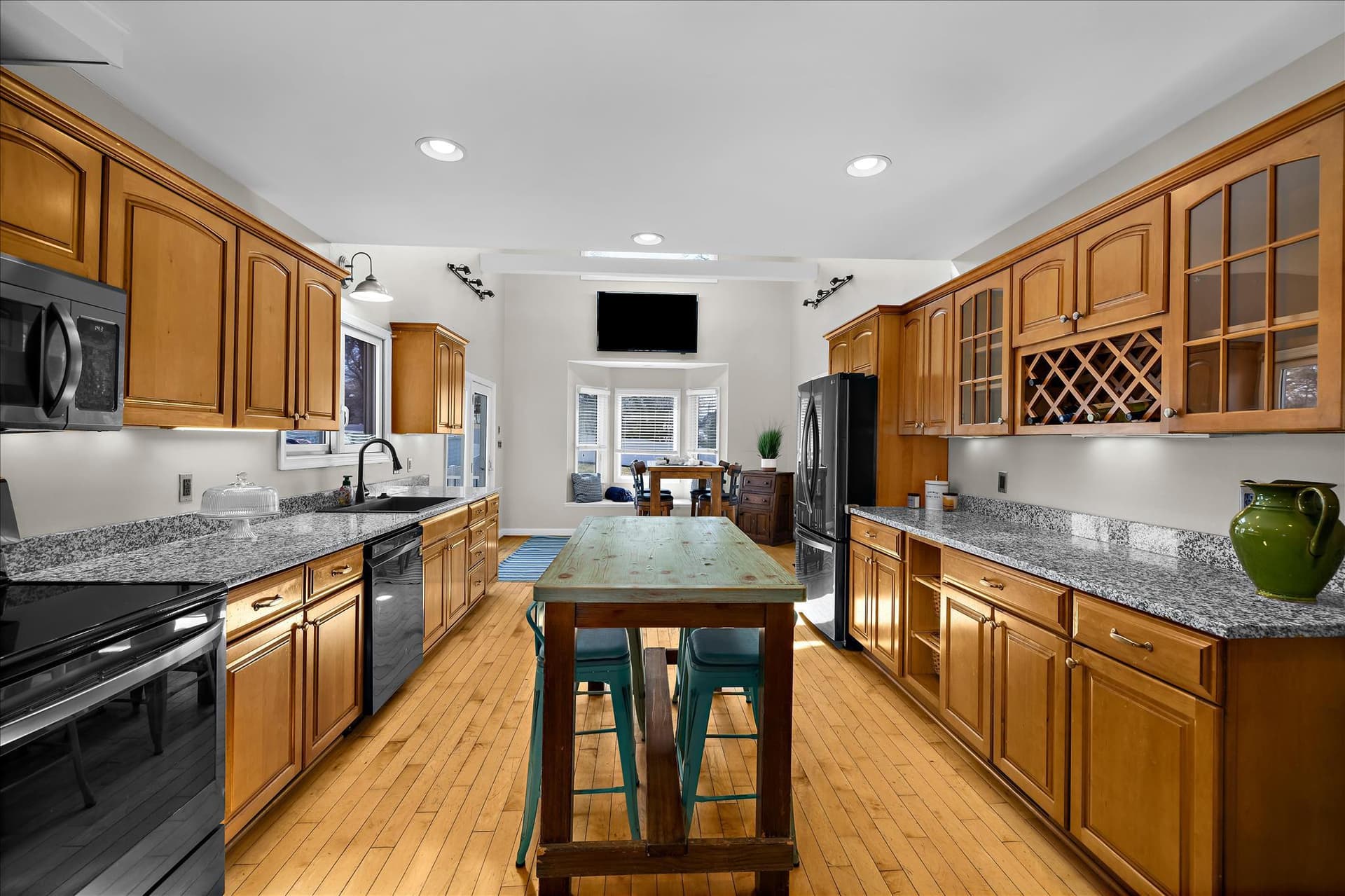 1217 Valley Road photo 6