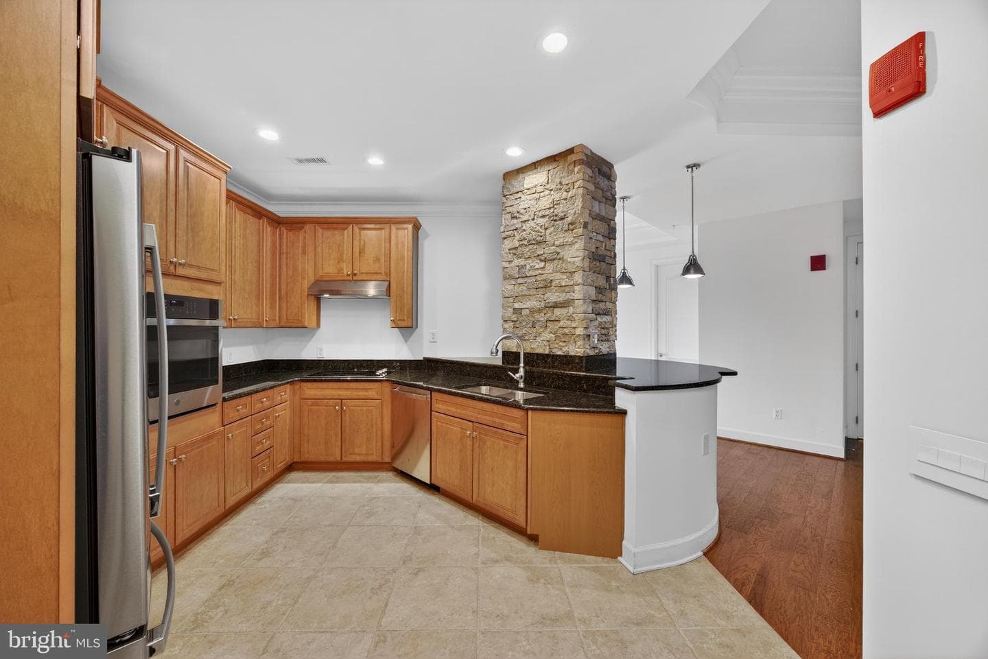 1915 Towne Centre Boulevard #513 photo 14