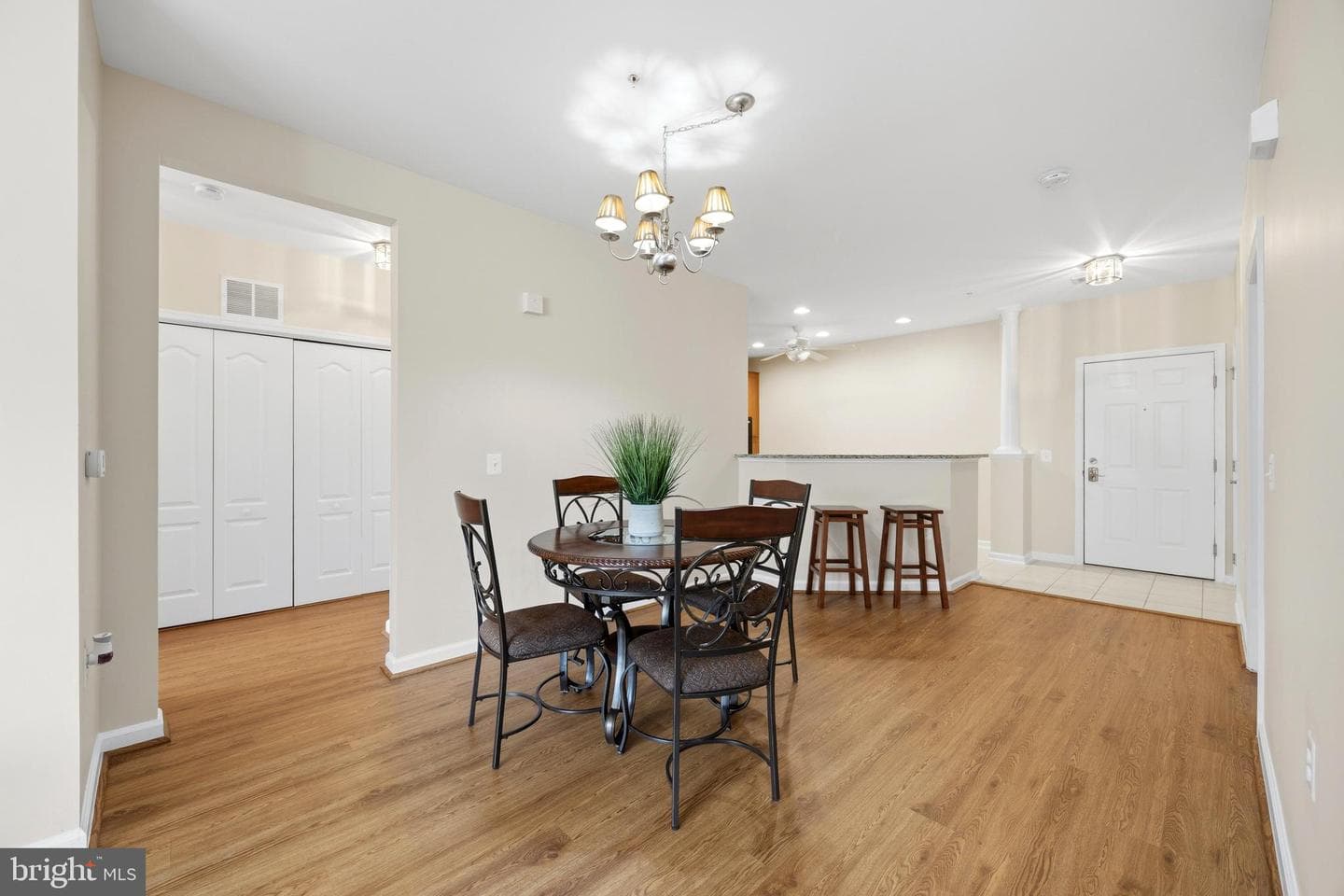 1405 Wigeon Way #202 photo 11