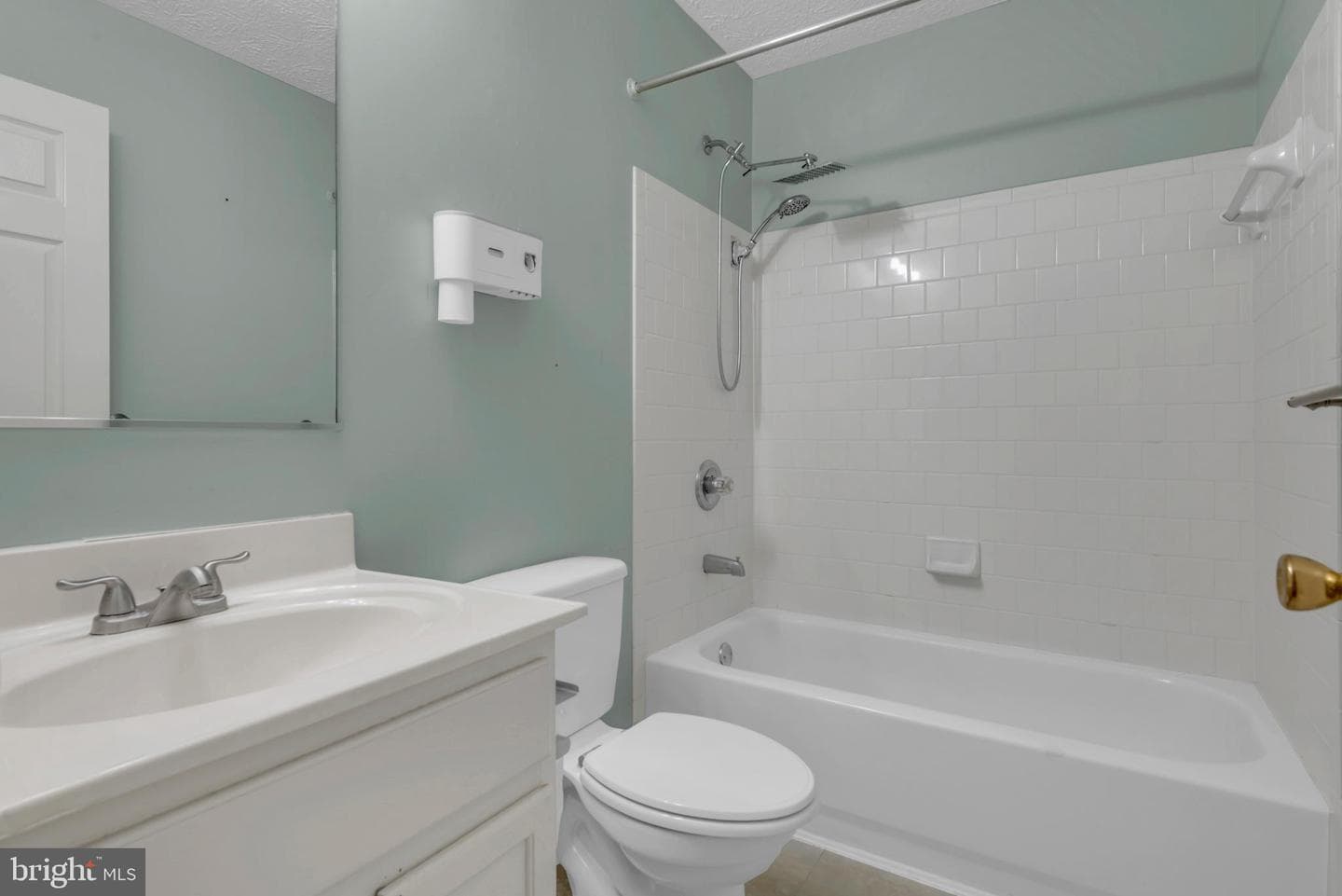 40 Ironstone Court #j photo 17