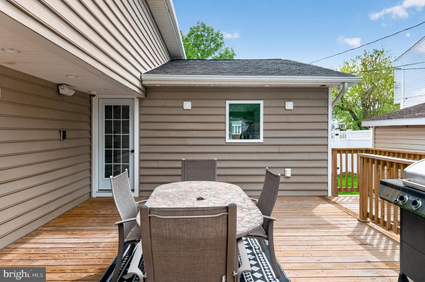 416 Sudbury Road photo 33