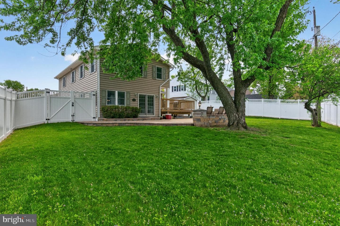 416 Sudbury Road photo 39