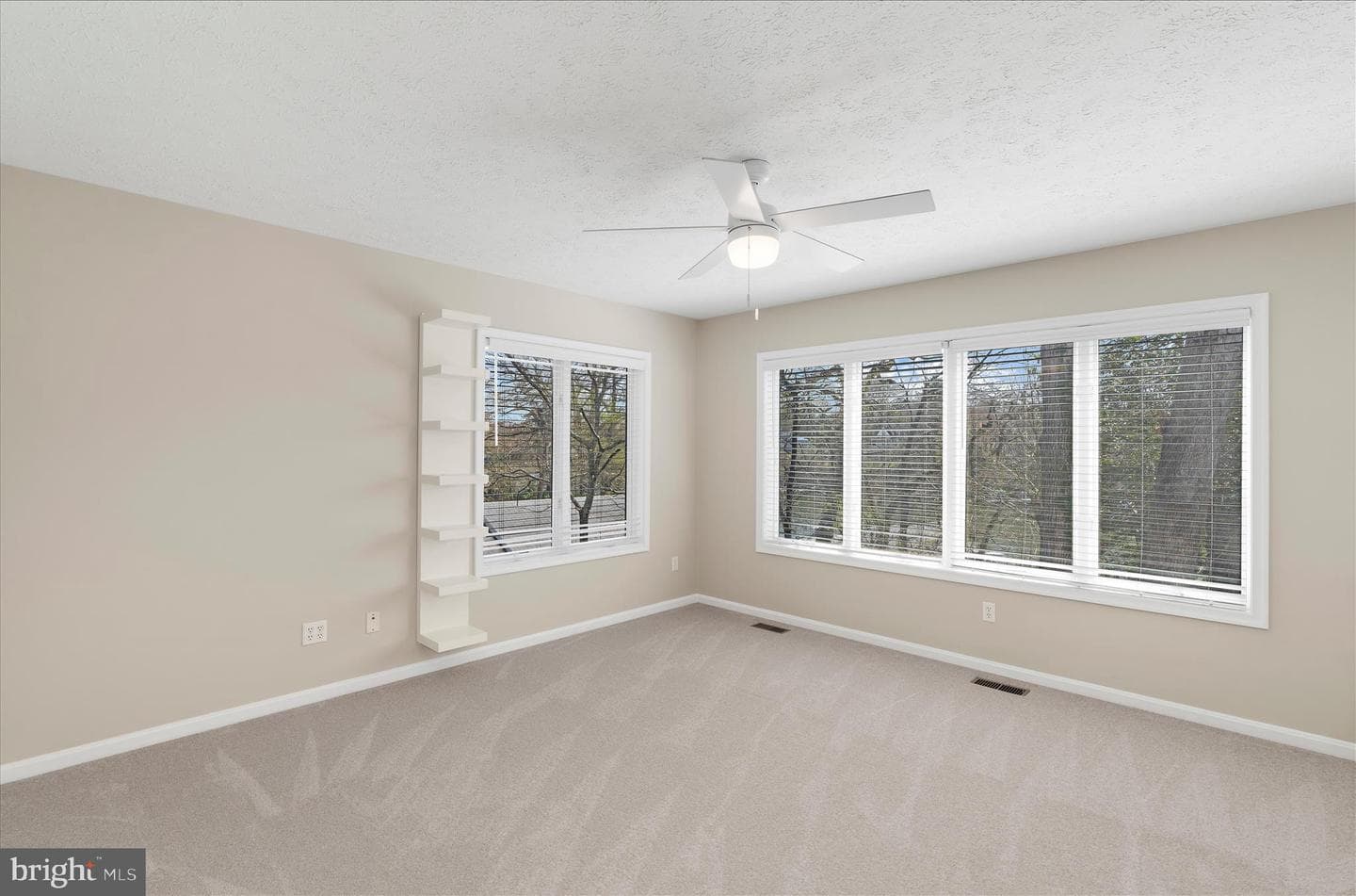 311 South Drive photo 26