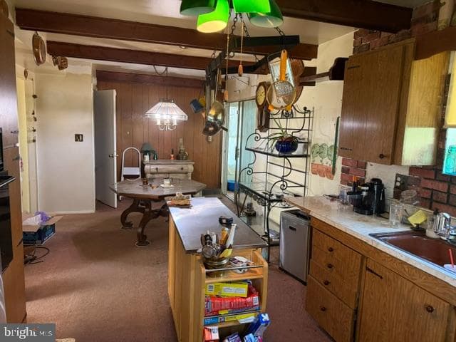 7952 Cross Creek Drive photo 4