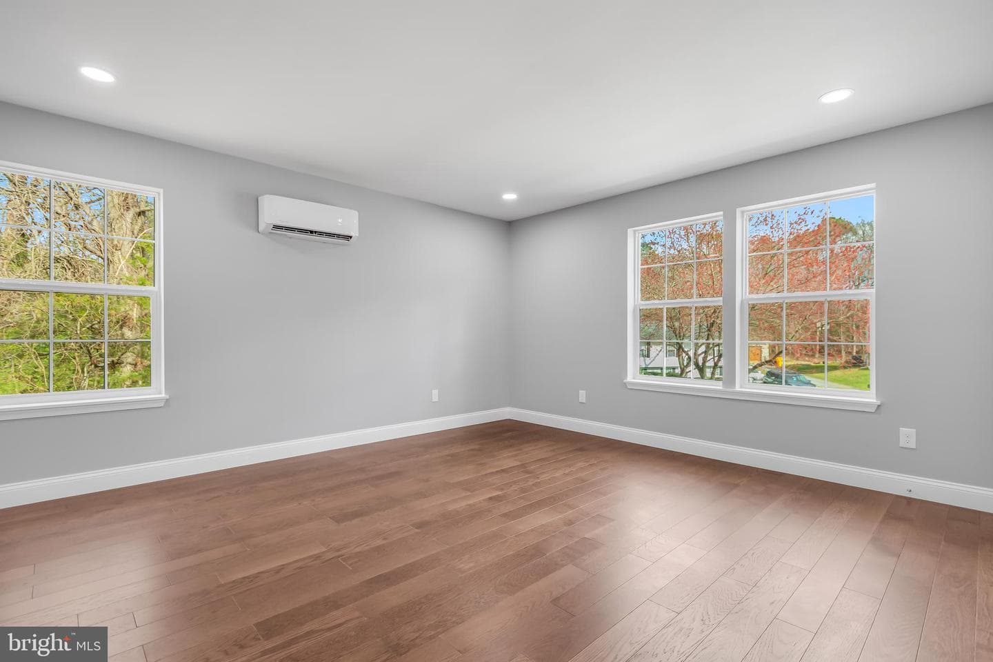 328 Beaghan Drive photo 28