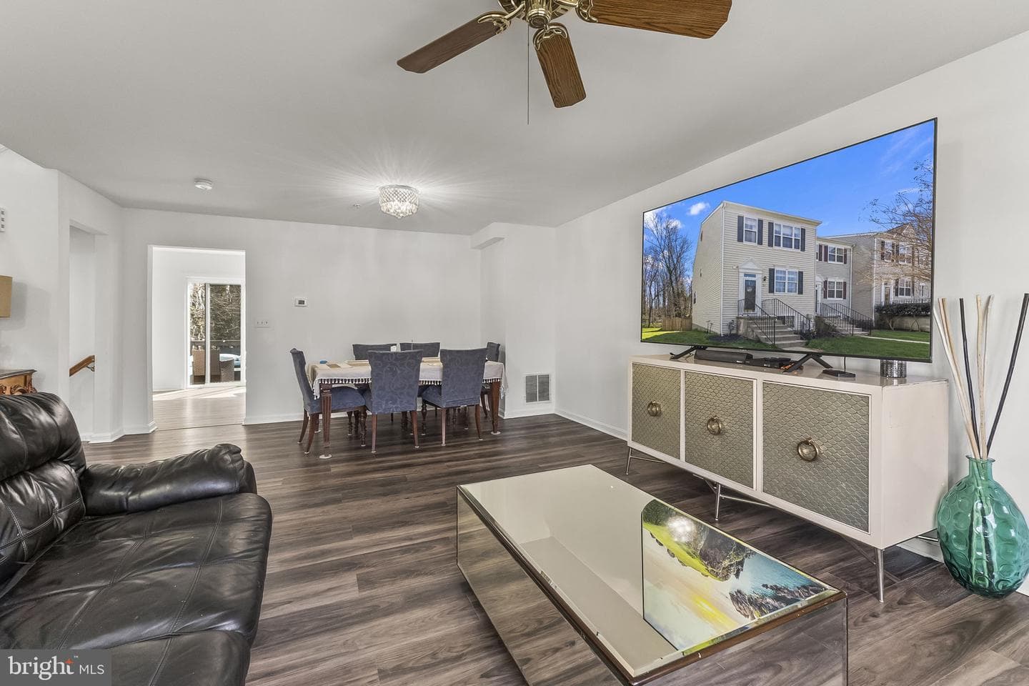 1513 Chester Town Circle photo 5