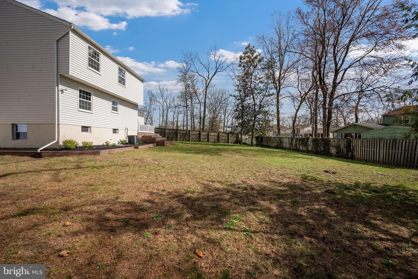 645 Ridgefield Court photo 48
