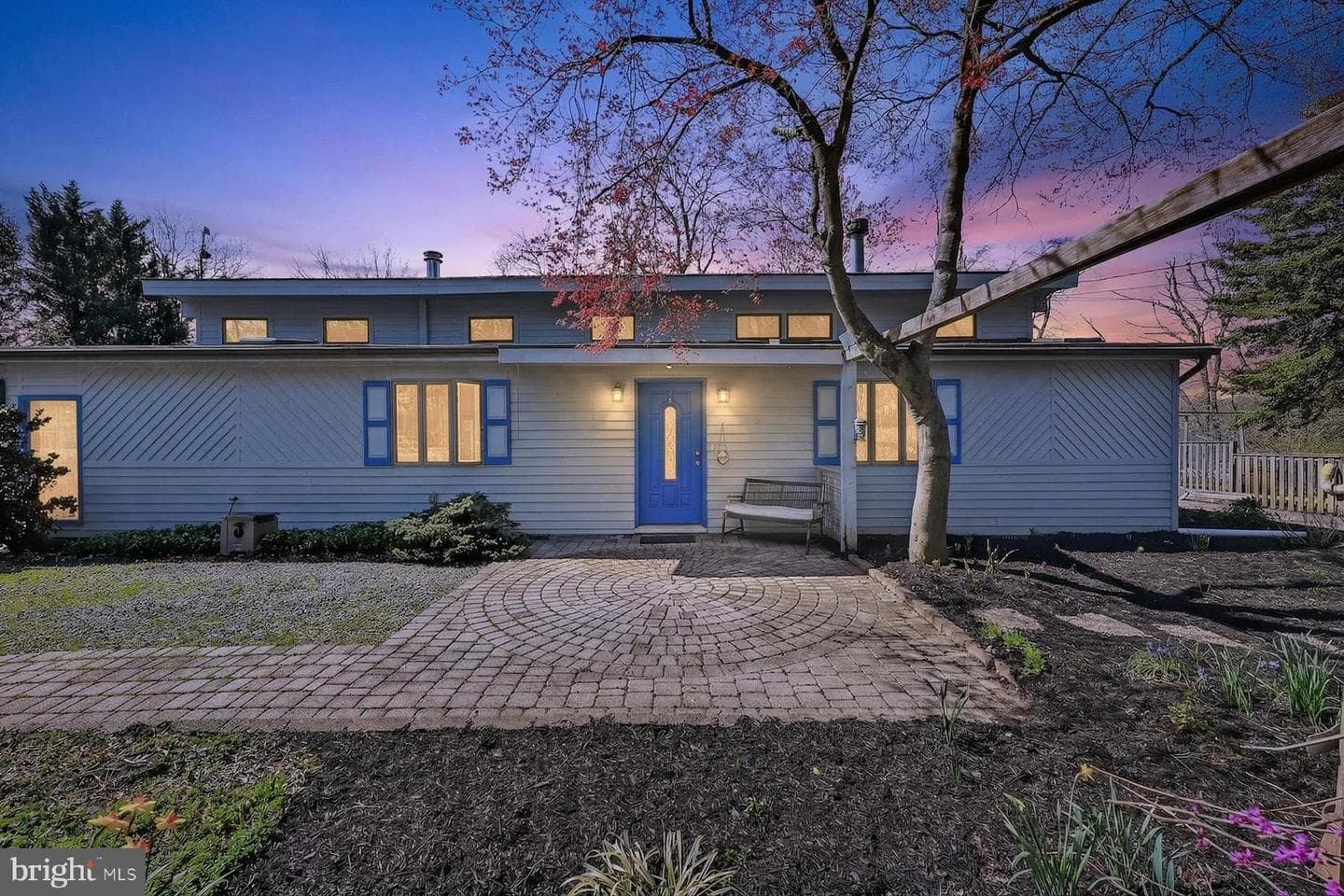 561 Arundel Drive photo 11