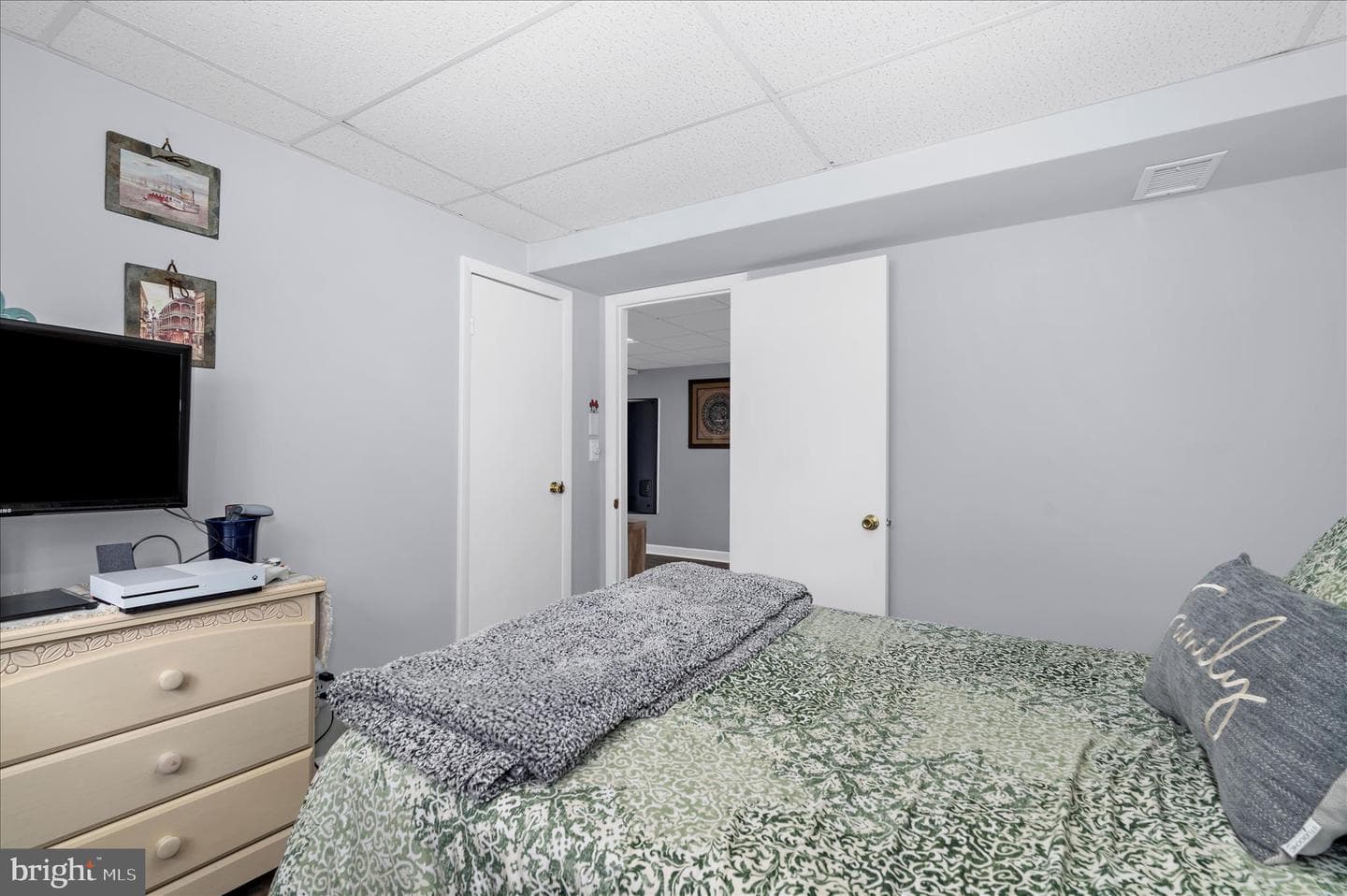 610 Sutton Drive photo 23
