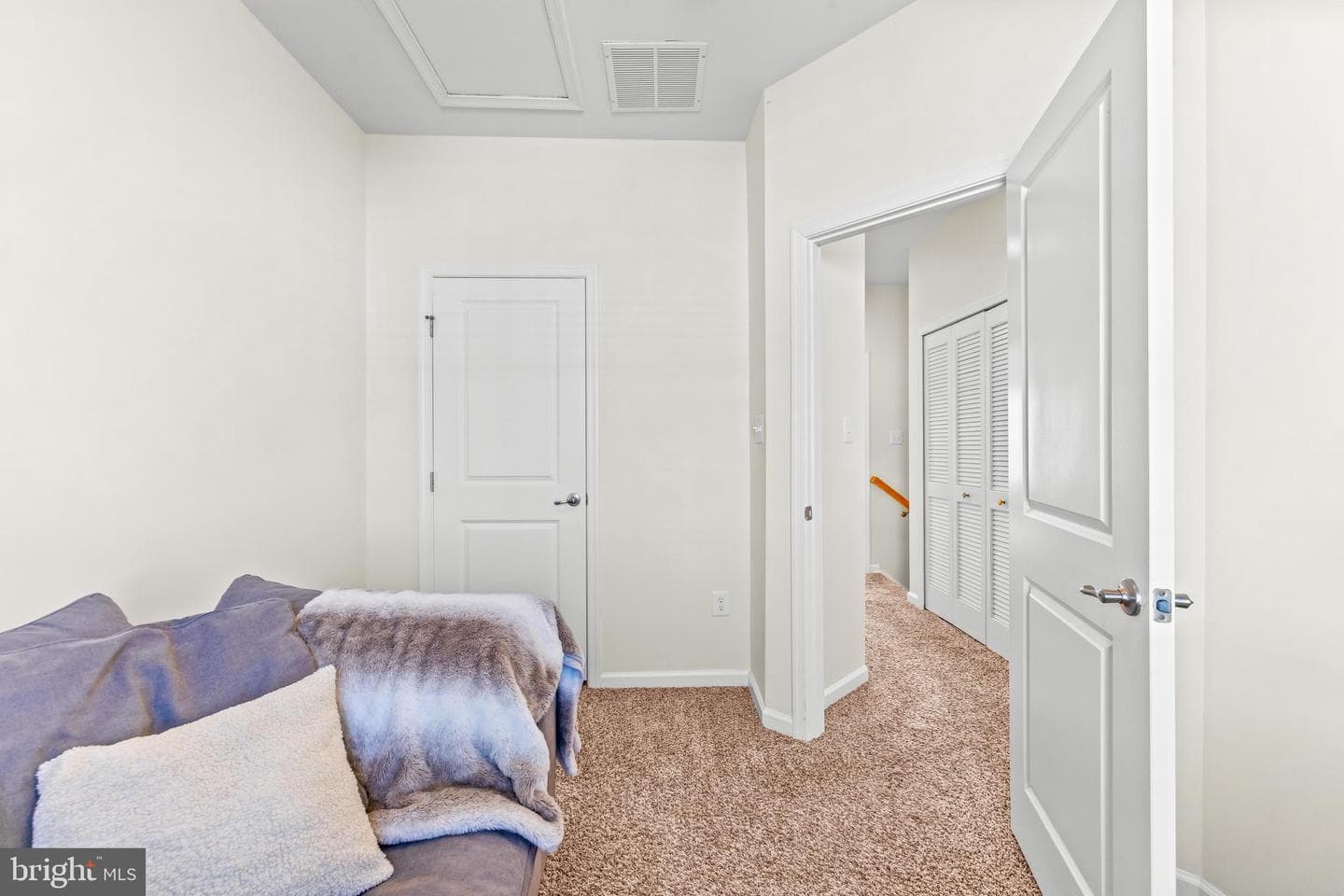 723 Apple Orchard Drive photo 34