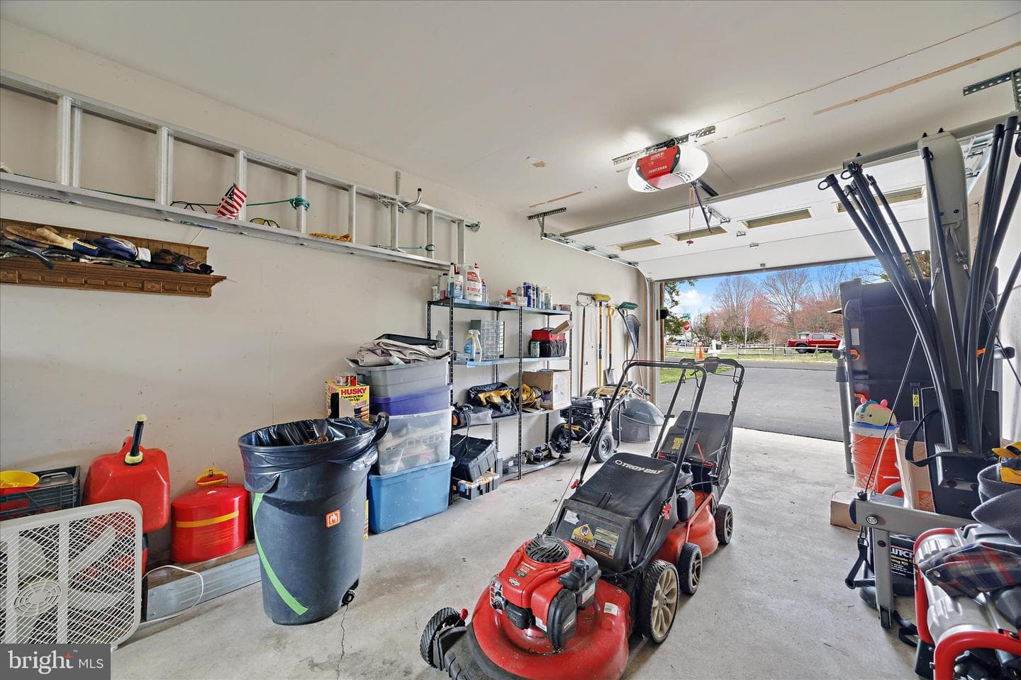 101 Huse Drive photo 31
