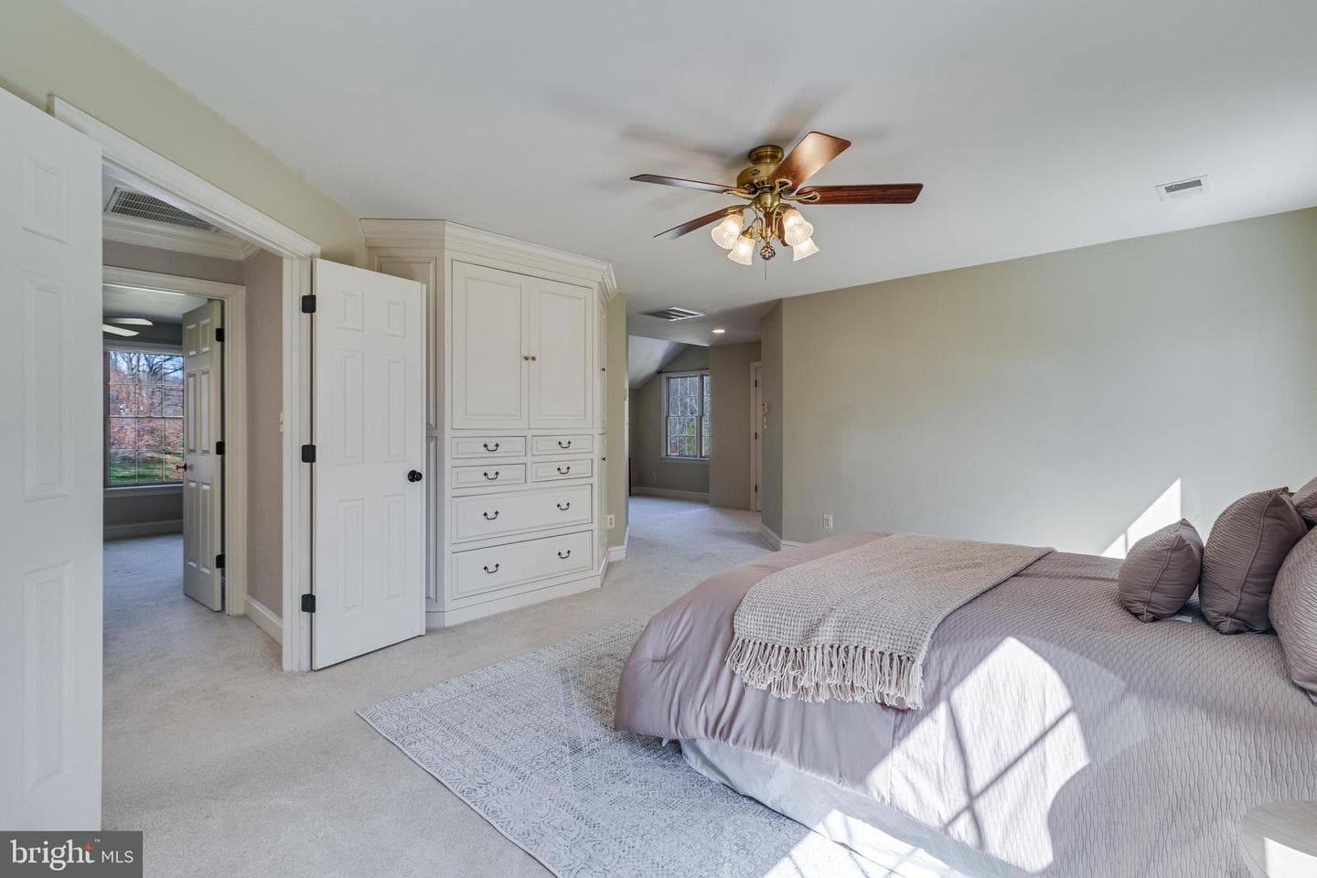 99 Hummingbird Court photo 31