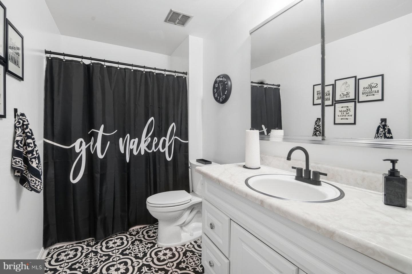 1612 W Bancroft Lane #144 photo 15